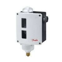 Danfoss 017-521566 RT121